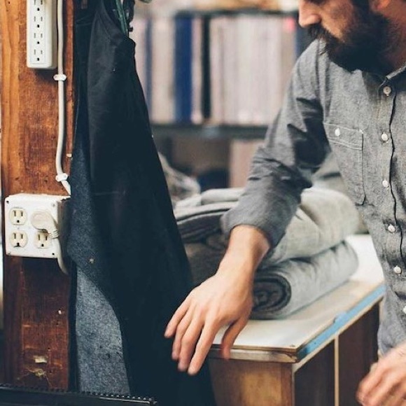 Meet your Posher - Picture 3 of 3